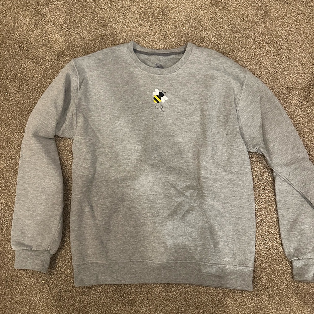 Gray Crewneck Sweater with Embroidered Bee